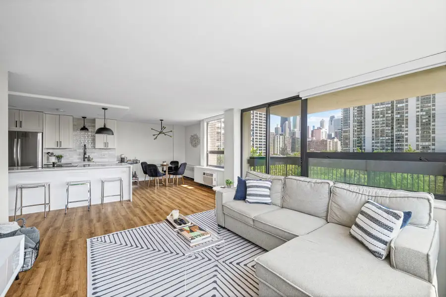 1460 N Sandburg Terrace #711, Chicago, IL 60610 - #2