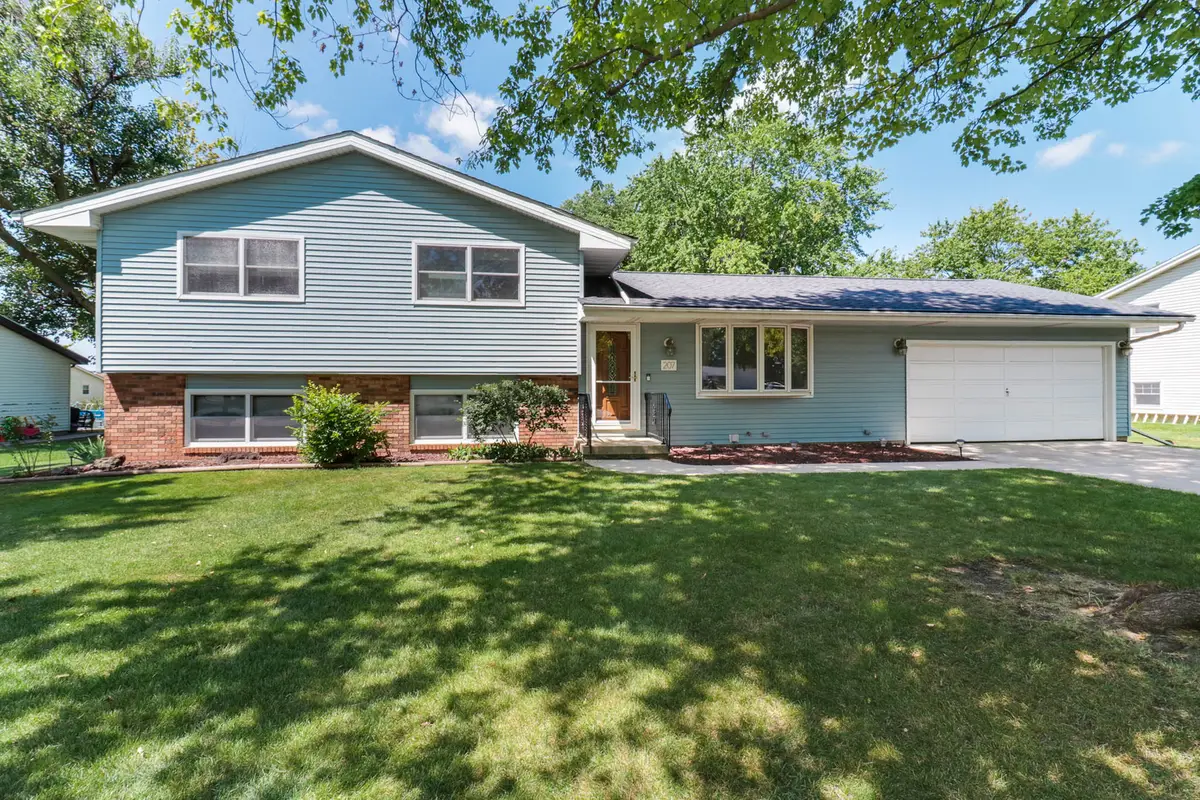 207 N Bone Drive, Normal, IL 61761 - #1