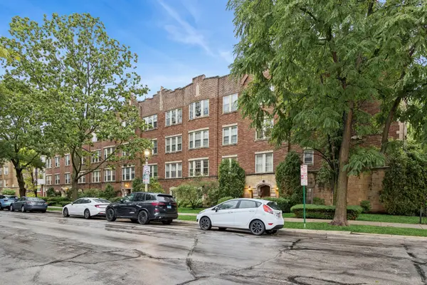 344 S Maple Avenue #2B, Oak Park, IL 60302