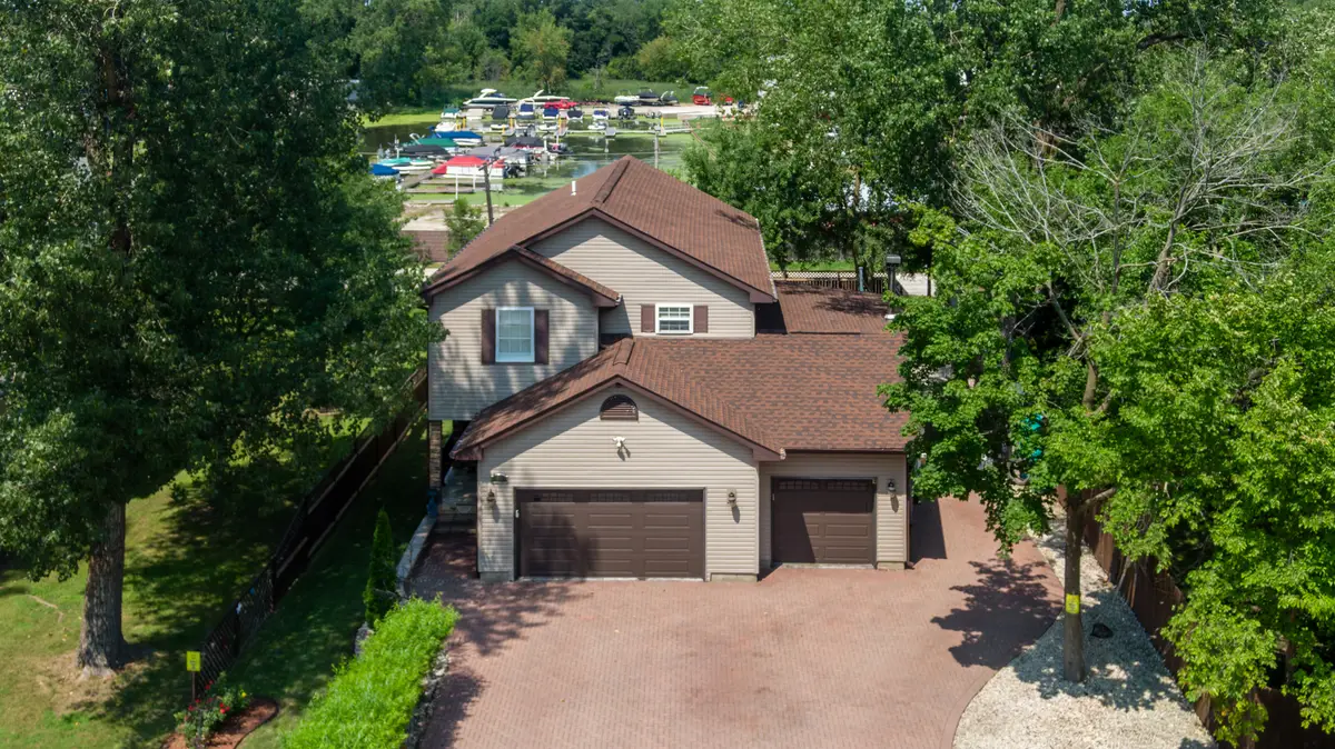 10 Matts Road, Fox Lake, IL 60020 - #1