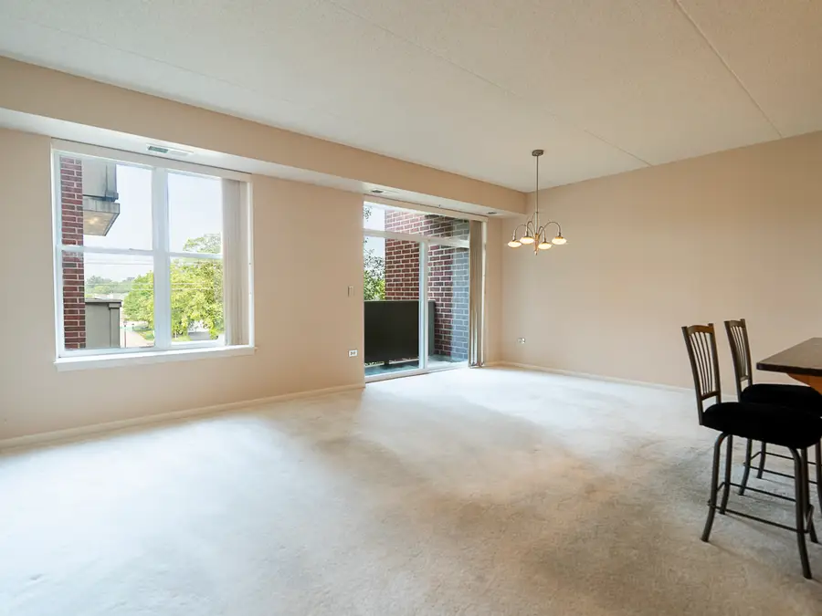 77 N Quentin Road #310, Palatine, IL 60067 - #2