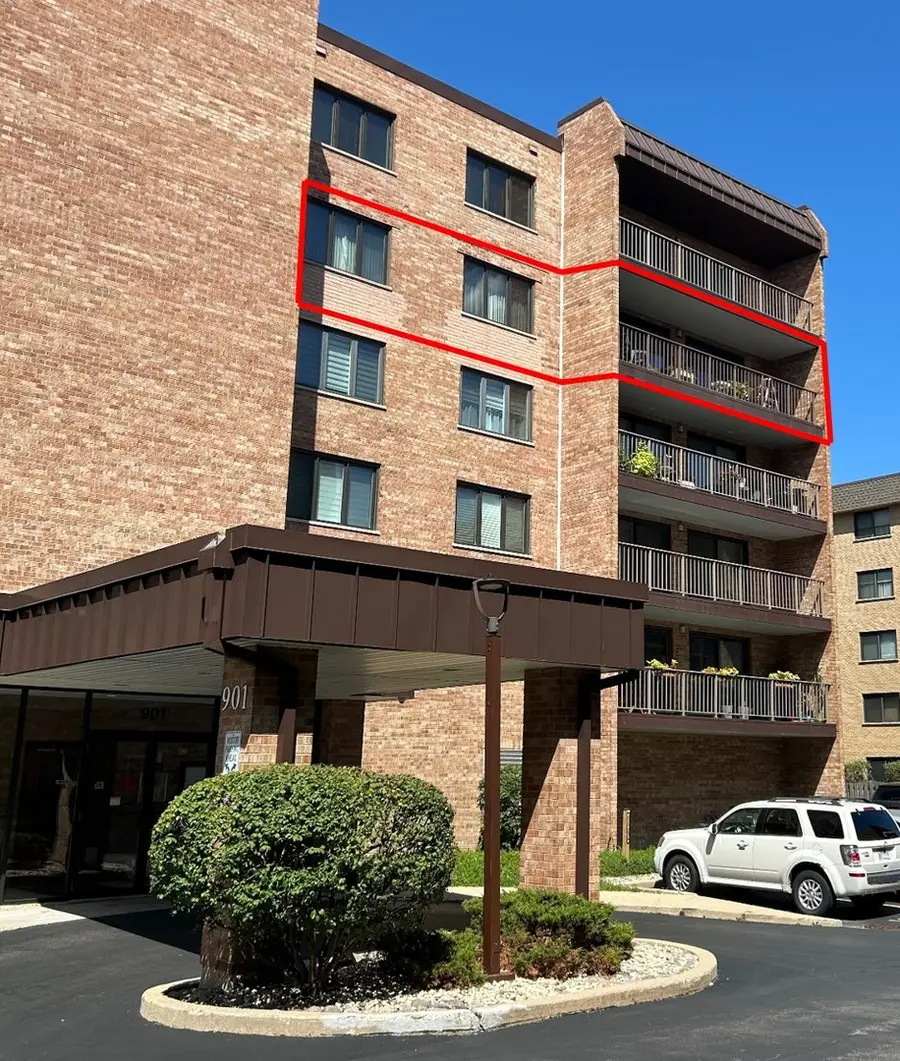 901 Center Street #A409, Des Plaines, IL 60016 - #3