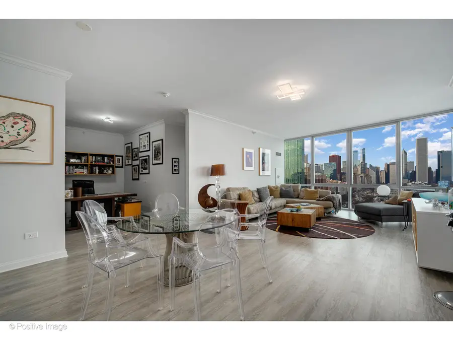 1201 S Prairie Avenue #2402, Chicago, IL 60605 - #3