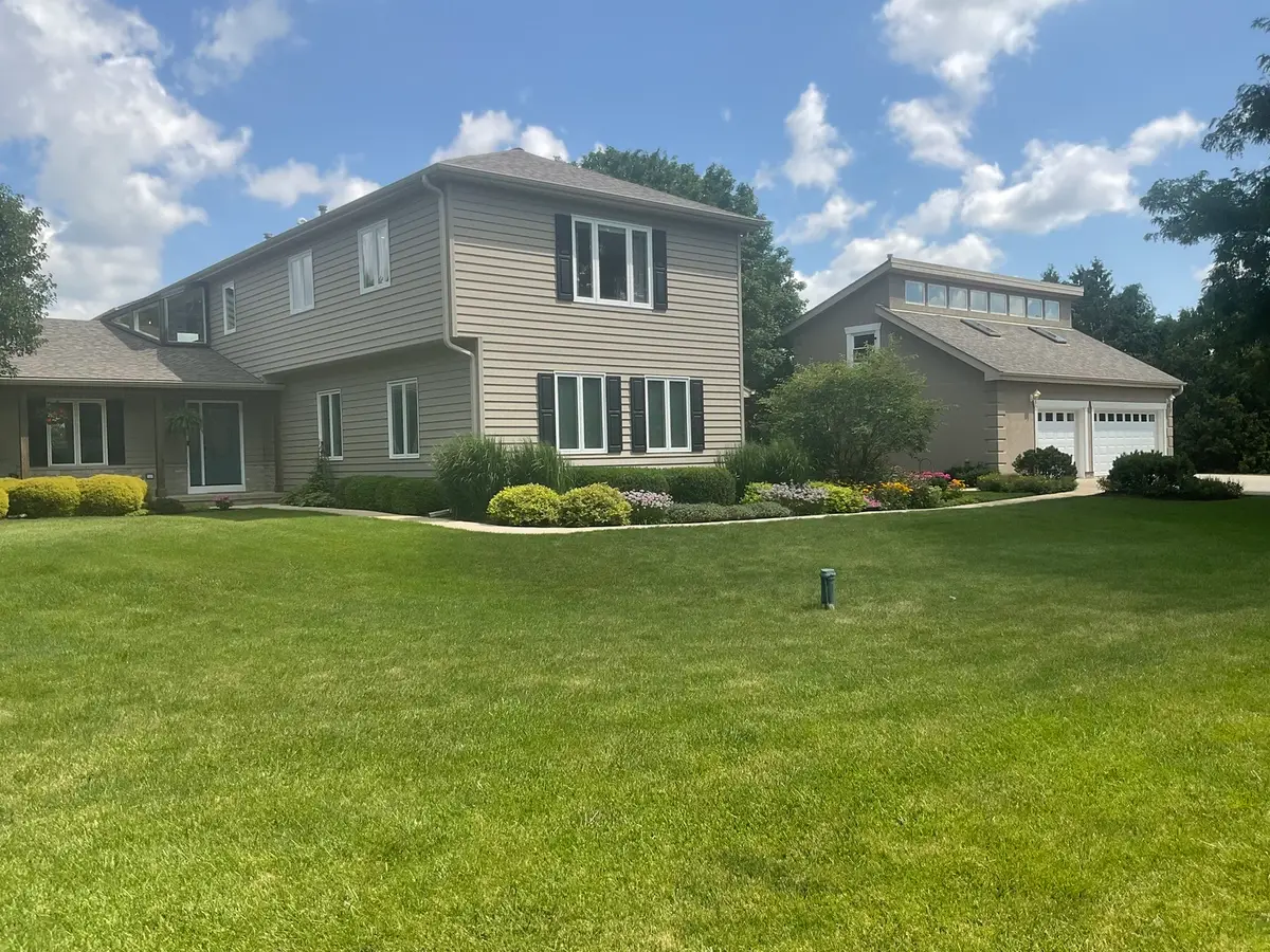 9N859 Channel Court, Elgin, IL 60124 - #1