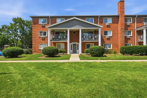 6 E Lillian Avenue #2B, Arlington Heights, IL 60004