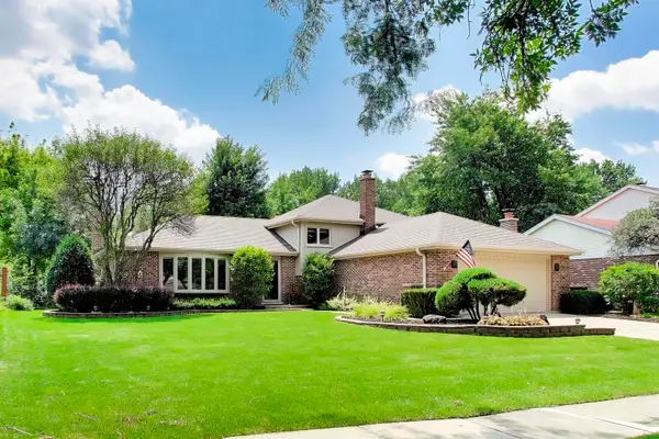 2147 Green Valley Road, Darien, IL 60561