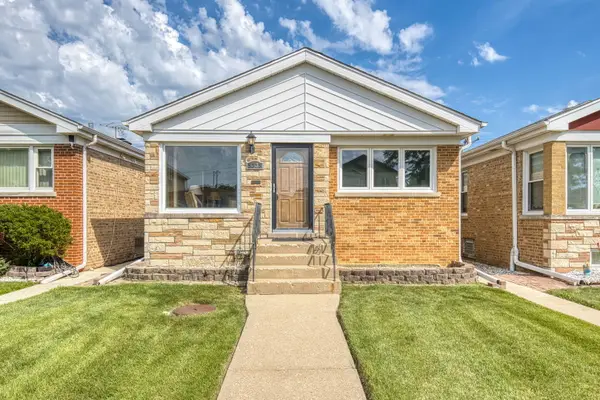 5335 N Natchez Avenue, Chicago, IL 60656