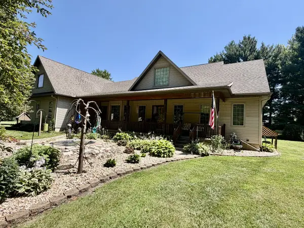 404 Timber Street, Lafayette, IL 61449