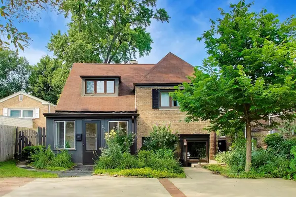 2711 Elgin Road, Evanston, IL 60201
