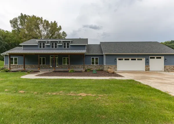 Address Withheld By Seller, Coal Valley, IL 61240