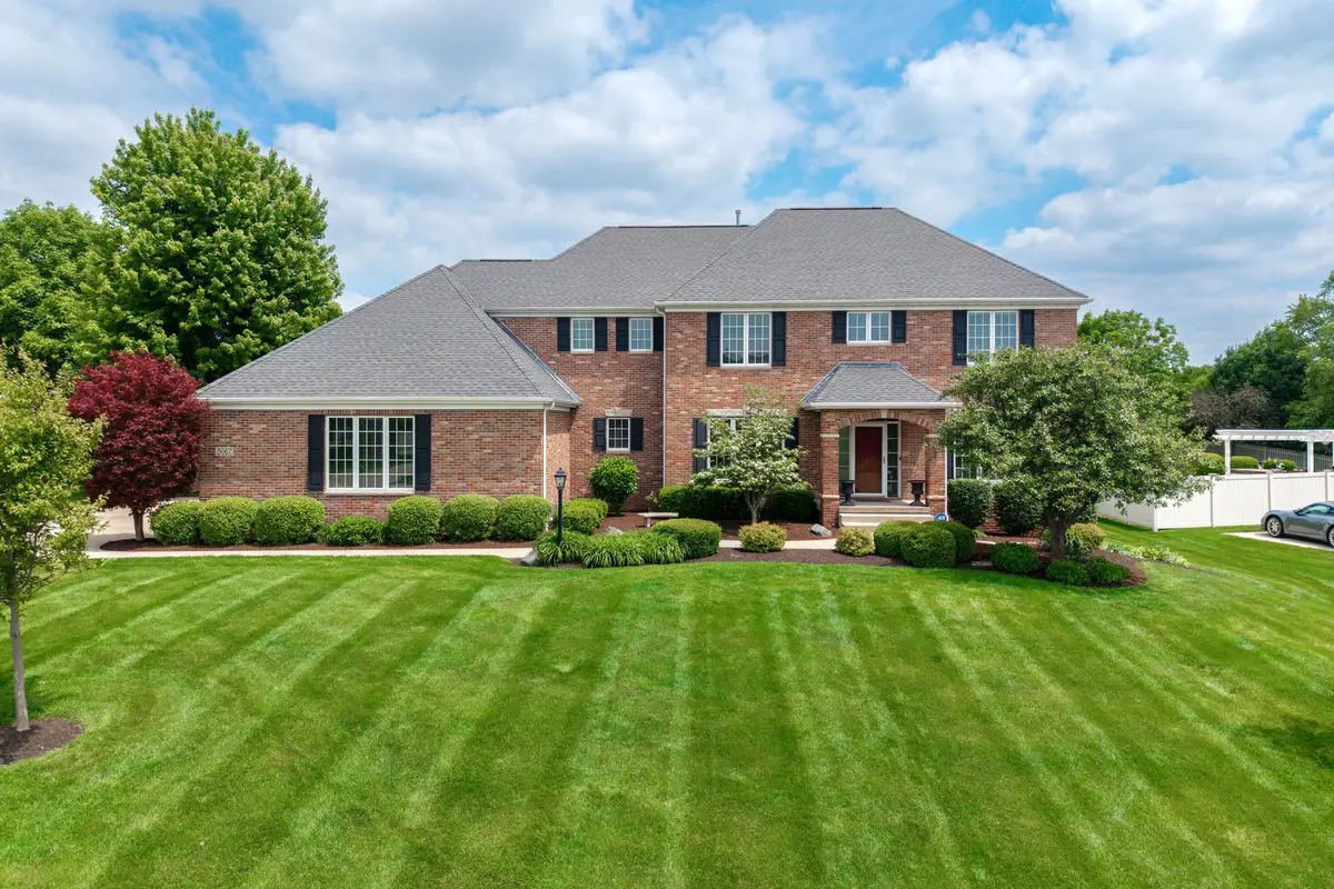 5067 Pigeon Creek Trail, Bettendorf, IA 52722 - #1