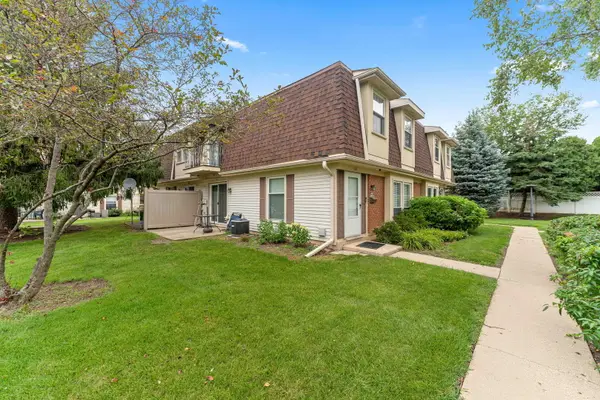 627 Shaw Court, Schaumburg, IL 60194