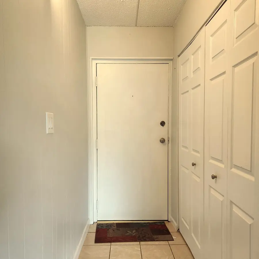 575 Fairway View Drive #1F, Wheeling, IL 60090 - #2