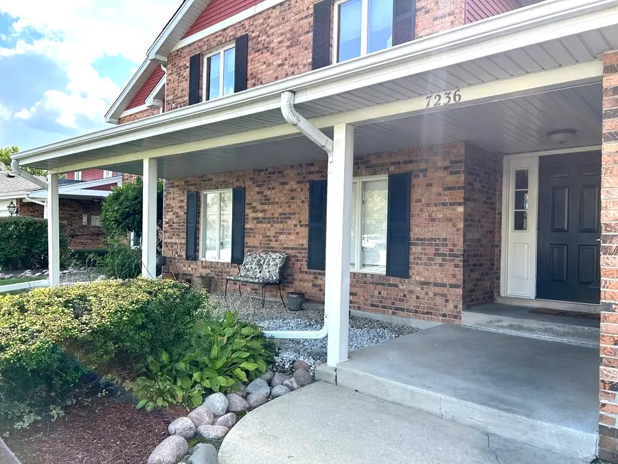 7236 Cottonwood Court #A, Willowbrook, IL 60527 - #3