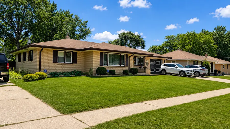 2216 Jonathan Avenue, Rockford, IL 61103 - #2