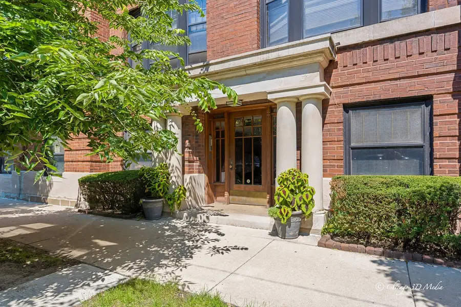 1334 W Birchwood Avenue #2, Chicago, IL 60626 - #2