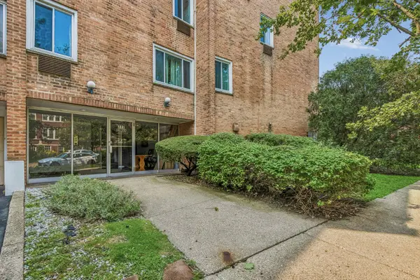 777 Hinman Avenue #35, Evanston, IL 60202