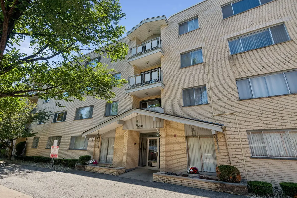 5251 Galitz Street #404, Skokie, IL 60077 - #1