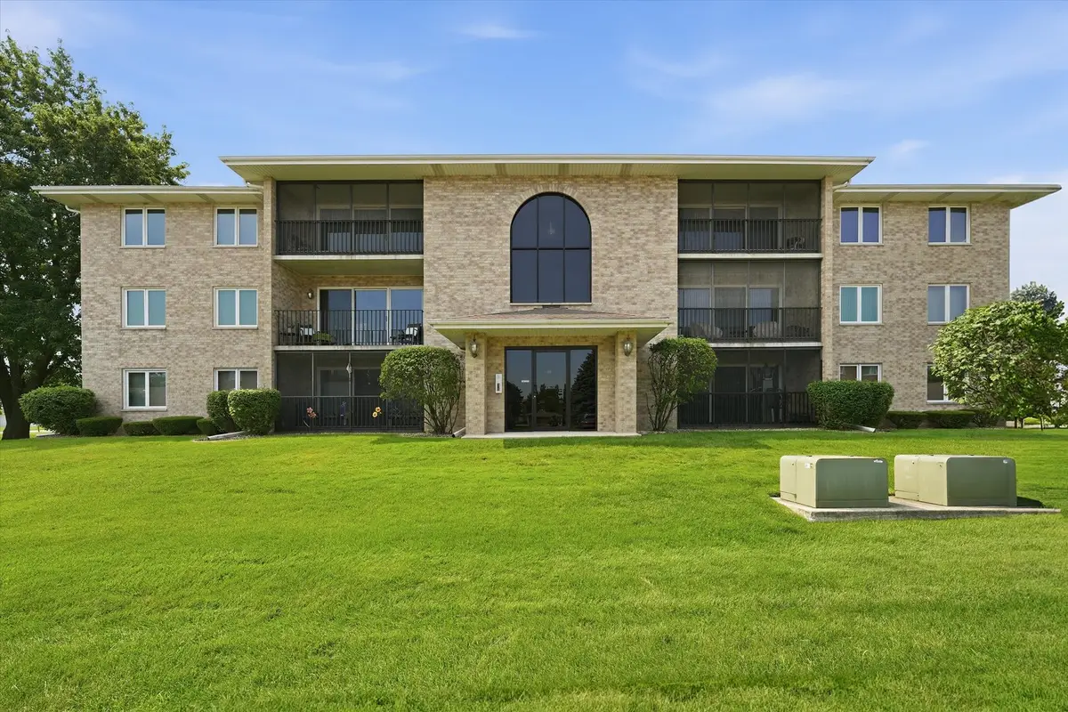 4910 134th Court #101, Crestwood, IL 60418 - #1