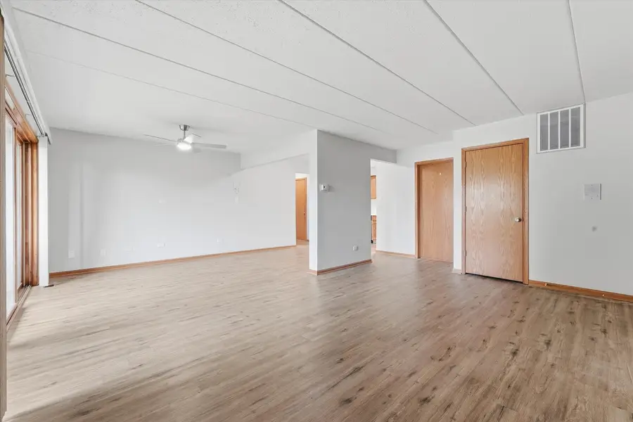 4910 134th Court #101, Crestwood, IL 60418 - #2