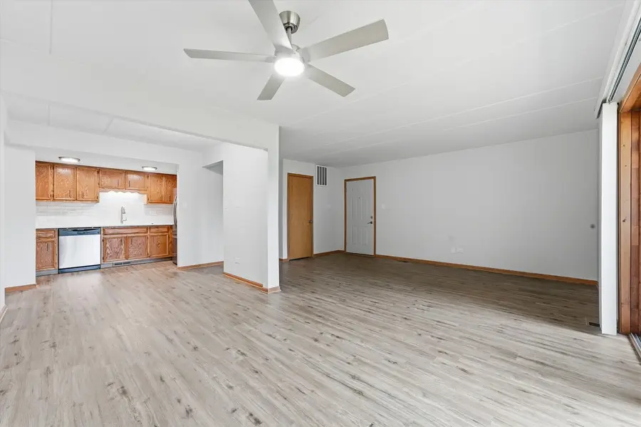 4910 134th Court #101, Crestwood, IL 60418 - #3