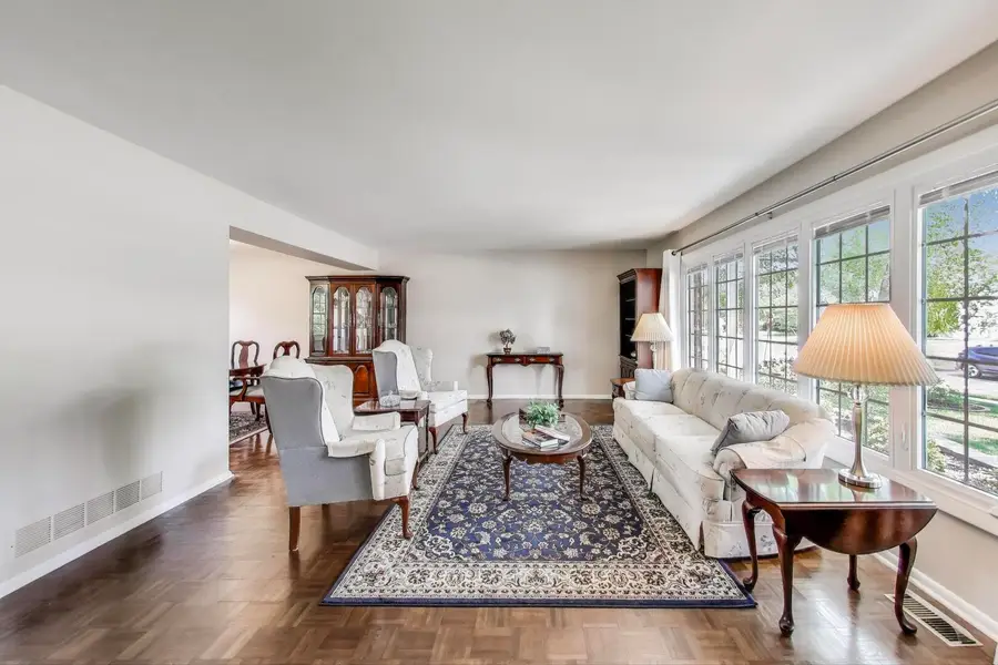 206 W Hintz Road, Arlington Heights, IL 60004 - #2