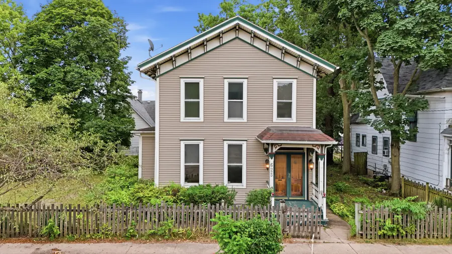625 N 2nd Street, Rockford, IL 61107 - #2