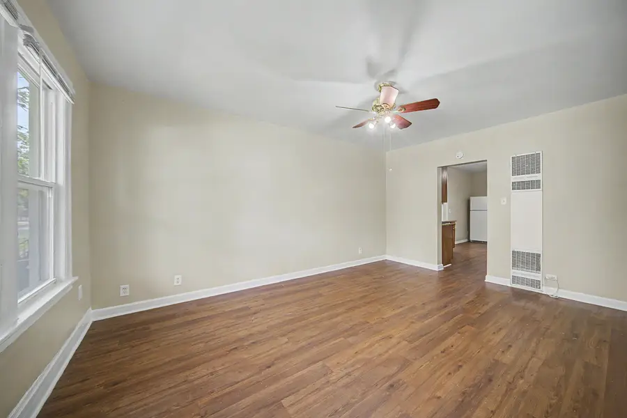 8220 S Houston Avenue, Chicago, IL 60617 - #3