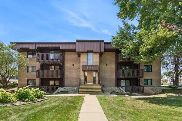 1472 N Rock Run Drive #2D, Crest Hill, IL 60403