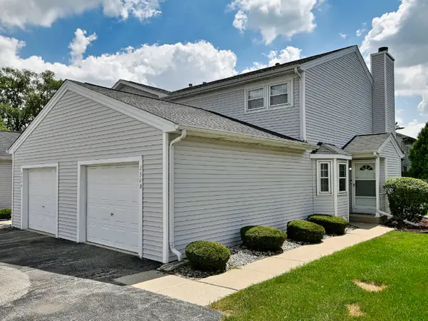 230 N Walnut Street #D, Bensenville, IL 60106
