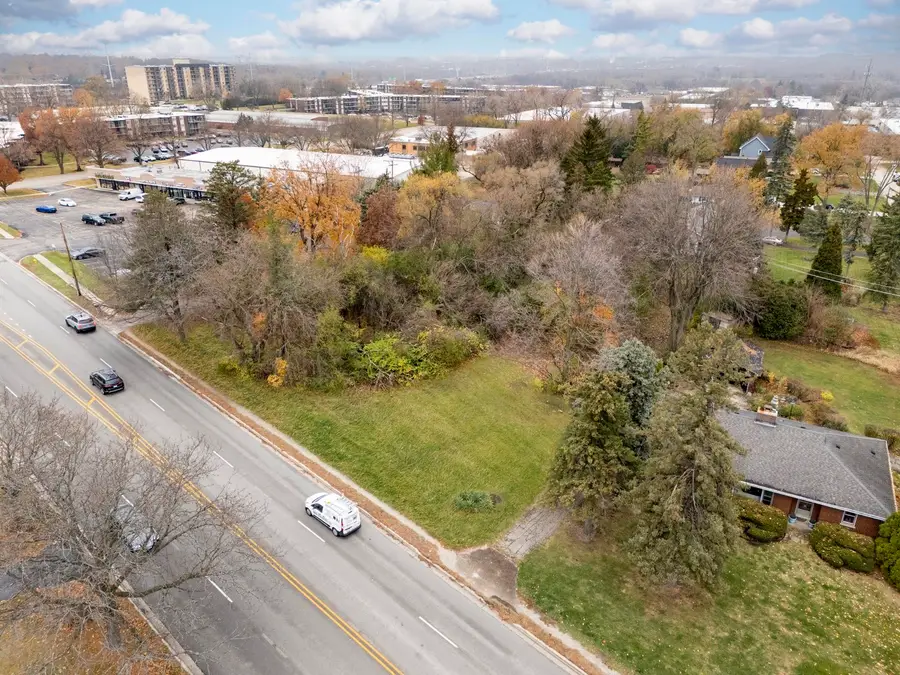 10/11 Maple Avenue, Downers Grove, IL 60515 - #3