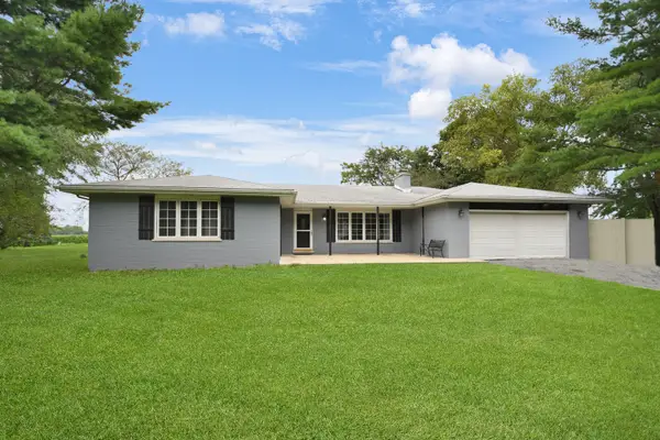 2900 E Spruce Drive, Crete, IL 60417