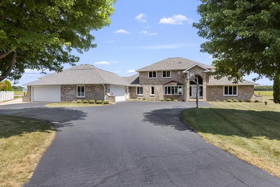 2601 Cessna Circle, Poplar Grove, IL 61065 - #3