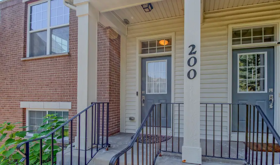 200 Concord Court, Morton Grove, IL 60053 - #2