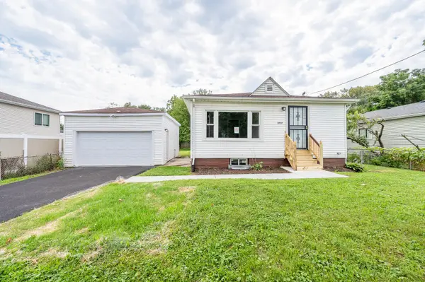 3027 W 141st Street, Blue Island, IL 60406