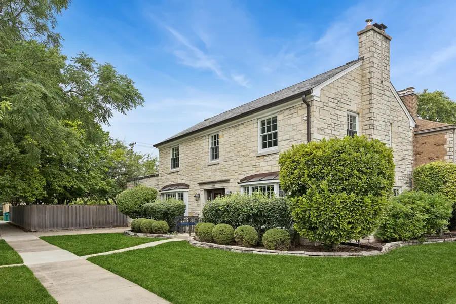 1104 Greenfield Street, Oak Park, IL 60302 - #2