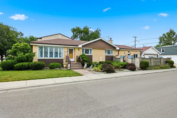 4850 Michigan Avenue, Schiller Park, IL 60176