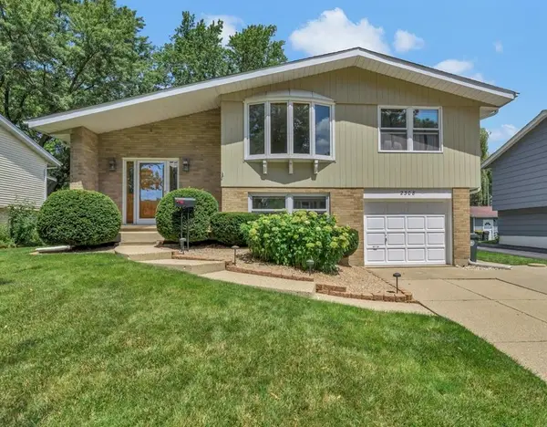 2308 Birch Lane, Rolling Meadows, IL 60008
