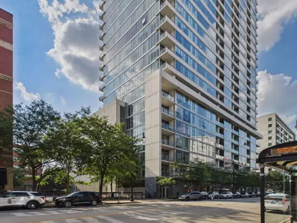 1720 S Michigan Avenue #704, Chicago, IL 60616