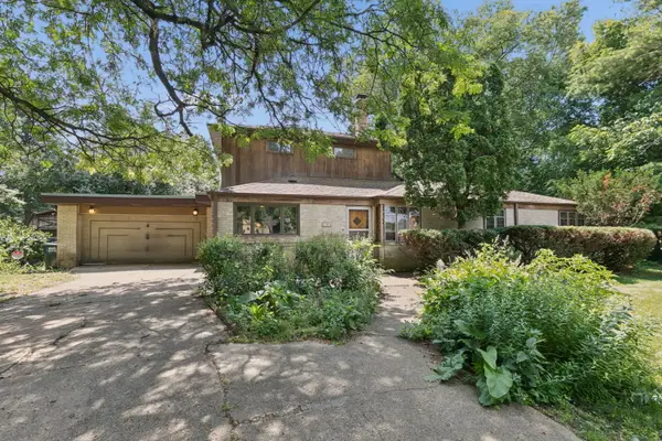103 South Parkway, Prospect Heights, IL 60070