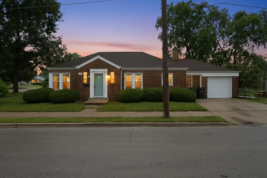 4400 Madison Avenue, Brookfield, IL 60513 - #3
