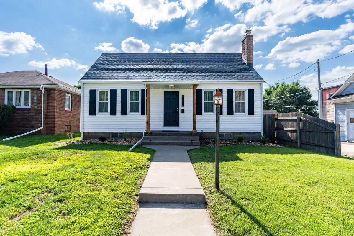 2317 29th Street, Moline, IL 61265 - #1