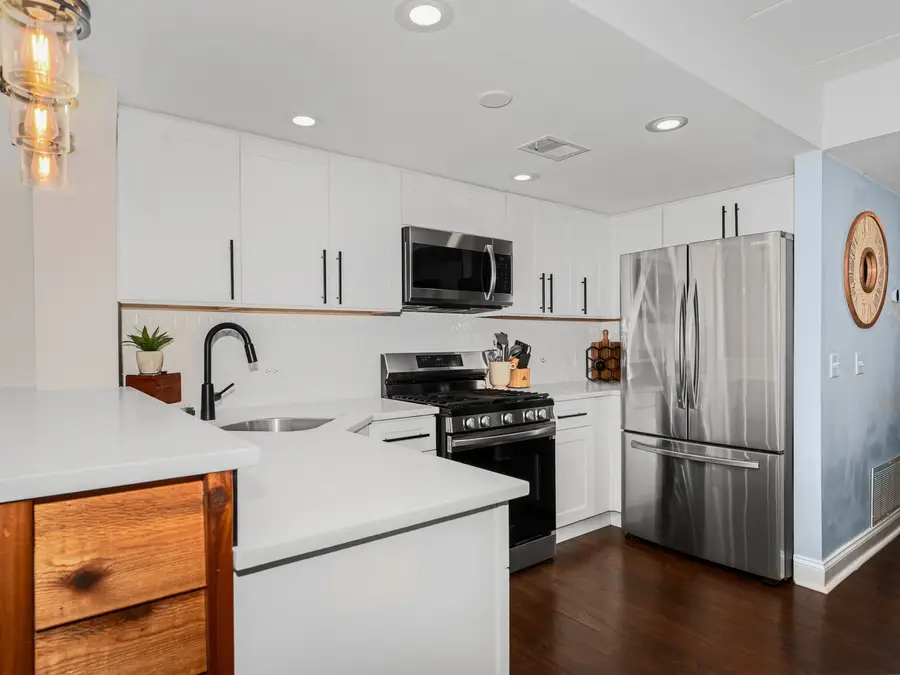 4012 W 105th Street #1A, Oak Lawn, IL 60453 - #3