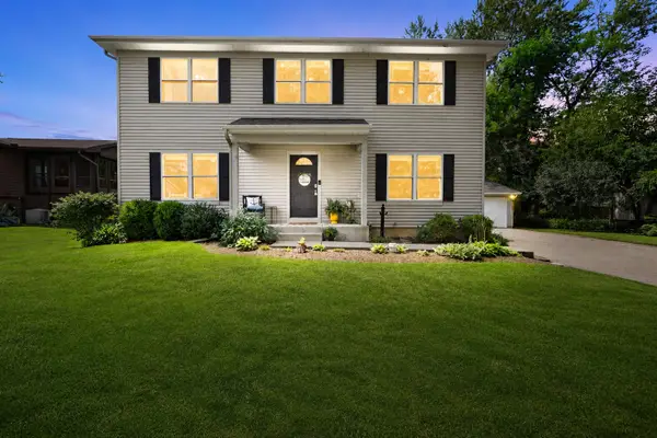 33672 N Greentree Road, Grayslake, IL 60030