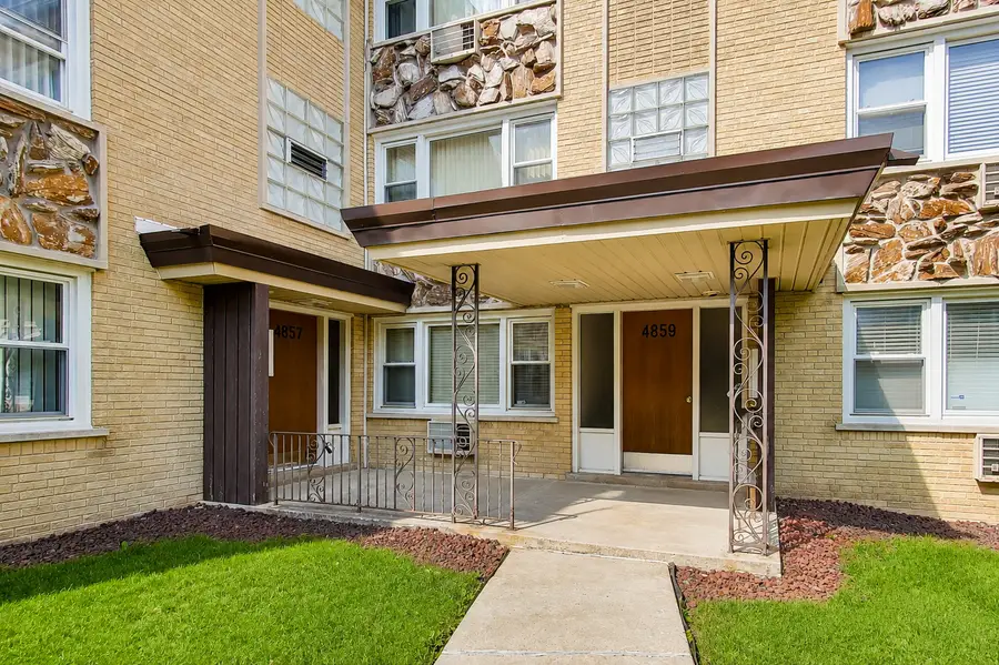 4857 W Byron Street #103W, Chicago, IL 60641 - #2