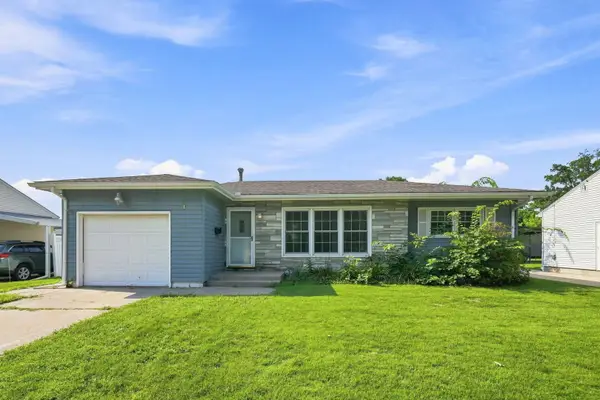 550 28th Avenue, East Moline, IL 61244