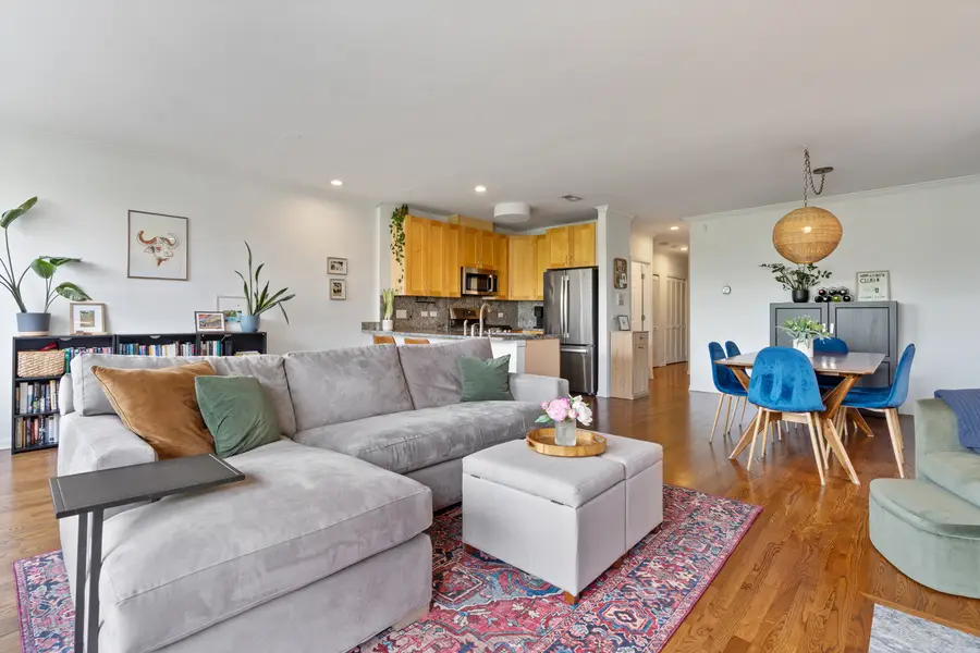 934 W Cuyler Avenue #3D, Chicago, IL 60613 - #3