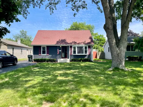 1205 Fulton Avenue, Winthrop Harbor, IL 60096