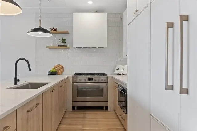 4317 N Paulina Street #201, Chicago, IL 60613 - #3