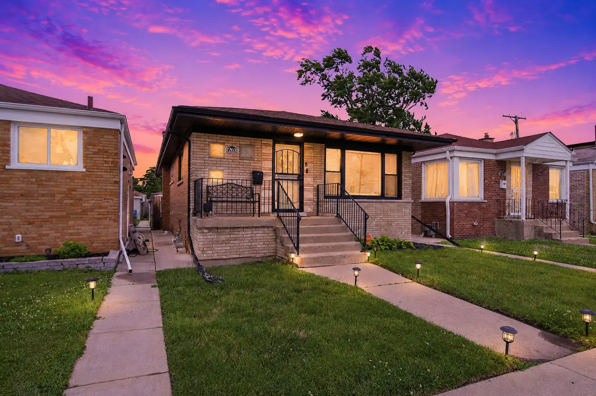 12631 S Justine Street, Calumet Park, IL 60827 - #1